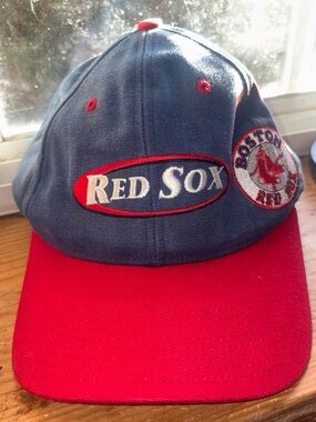 Vintage Boston Red Sox Two-Tone Baseball Cap — Blue & Red